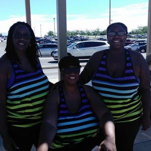 Meet your Posher, Sharon